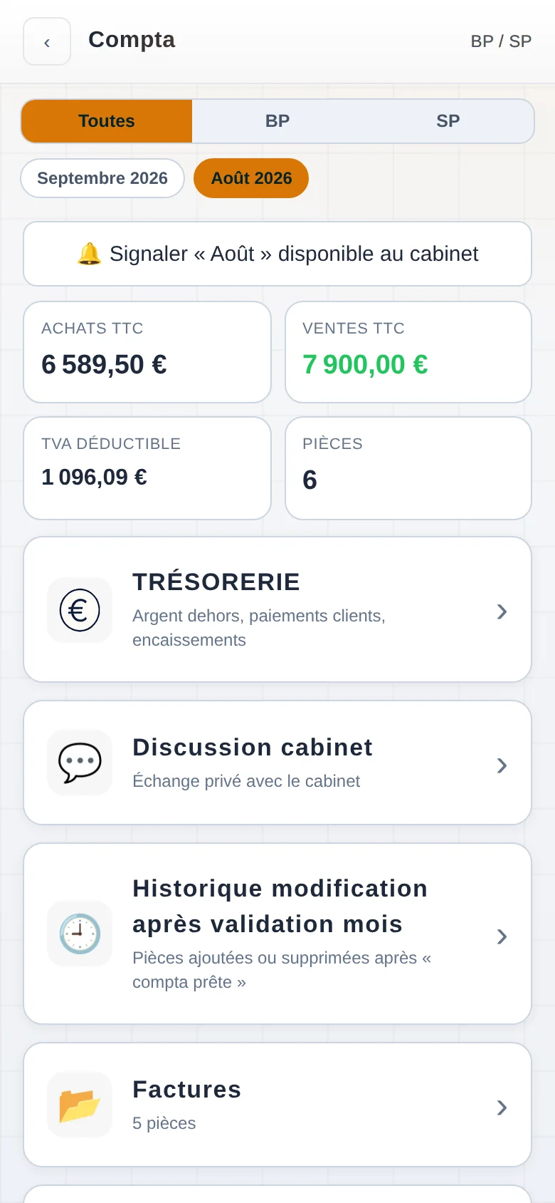 Écran compta du mois d'août : totaux achats, ventes, TVA déductible, nombre de pièces
